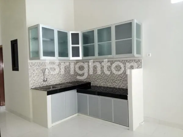 image RUMAH TOMANG JAKARTA BARAT (1)
