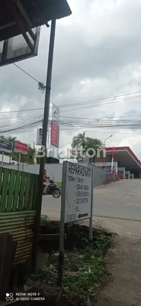 image RUMAH DI TEPI JALAN BESAR UTAMA (3)