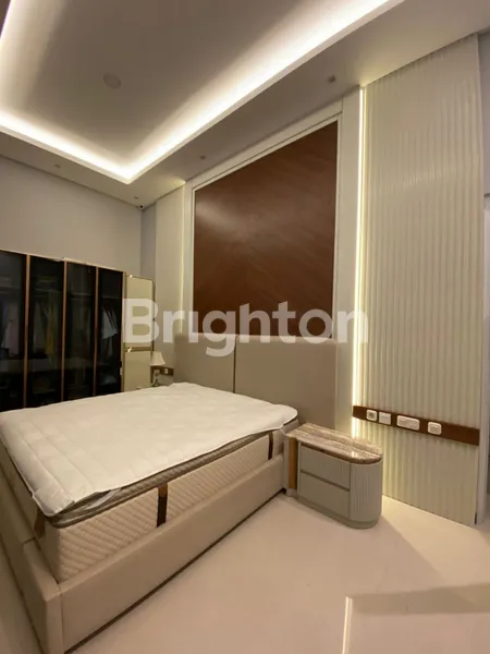 image RUMAH SUTOREJO BARU RENOVASI BONUS KITCHEN SET DEKAT UNAIR, MERR, MULYOSARI (4)