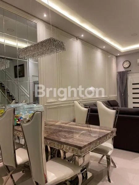 image RUMAH SUTOREJO BARU RENOVASI BONUS KITCHEN SET DEKAT UNAIR, MERR, MULYOSARI (5)