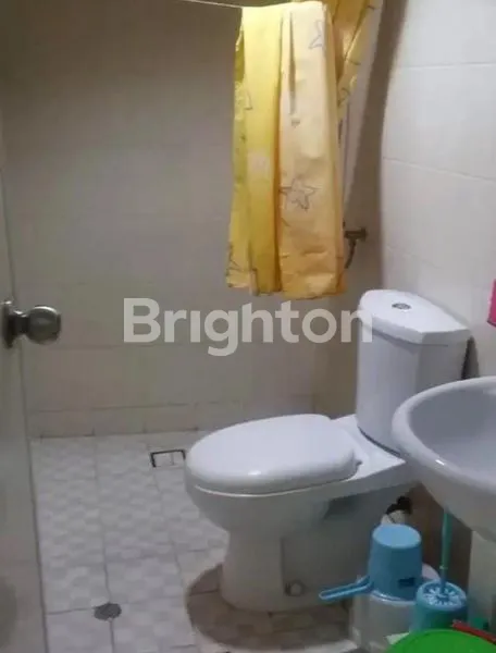 image APARTEMEN UC BERKELEY U (4)