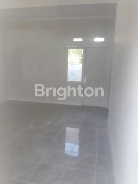 image RUMAH MINIMALIS DI VALENCIA TERRACE (2)