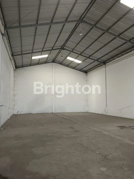 GUDANG SUNCITY BIZ ARTERI PORONG