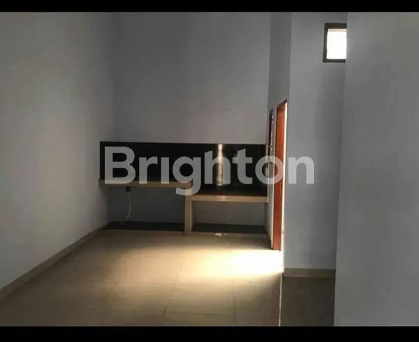 image RUMAH MINIMALIS CANTIK SIAP HUNI MOJOSONGO (4)