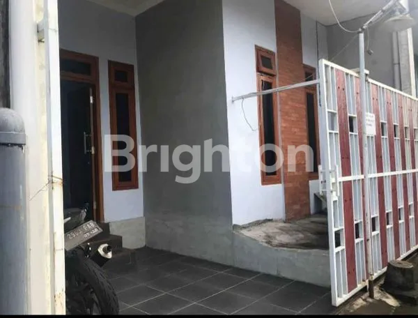 image RUMAH MINIMALIS CANTIK SIAP HUNI MOJOSONGO (6)