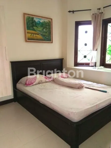 image RUMAH CANTIK LANTAI 2 DI PURI GADING (1)