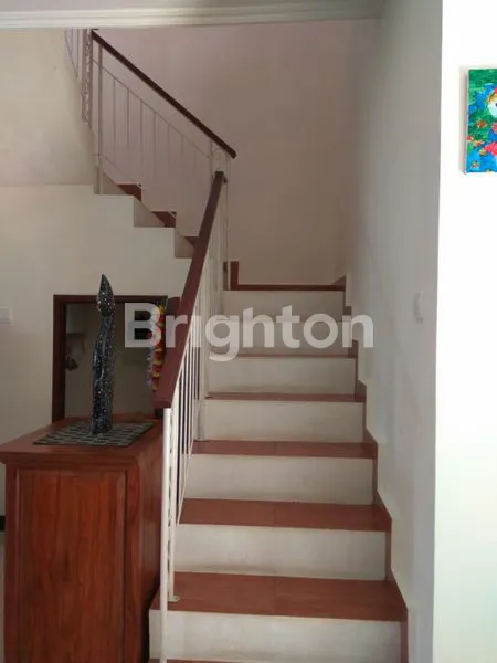 image RUMAH CANTIK LANTAI 2 DI PURI GADING (4)