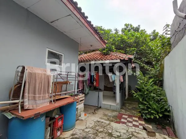 image RUMAH STRATEGIS PINGGIR JALAN CILODONG DEPOK COCOK UNTUK USAHA (4)