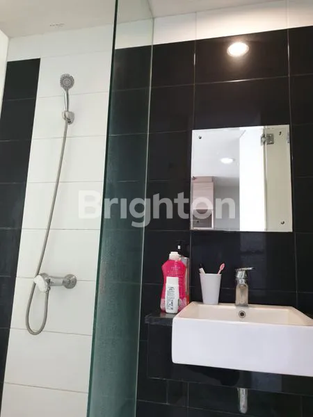 image APARTEMEN THE SQUARE, SATU SATUNYA APARTEMEN DI DEPAN KAMPUS UNIVERSITAS KRISTEN PETRA SURABAYA, FASILITAS KOMPLIT, DEKAT BANDARA DAN PINTU TOL WARU (3)