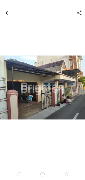image RUMAH DI TENGAH KOTA KEDIRI  (1)