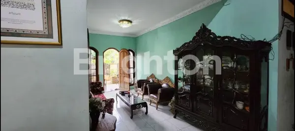 image RUMAH BAGUS 2 LANTAI DENGAN 3 AKSES TOLL DI BEKASI (5)