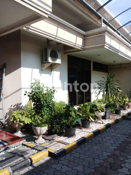 image RUMAH MURAH DI KARANG EMPAT, LUAS 355 M2 HARGA CUMA 2,5 MILYAR! (1)
