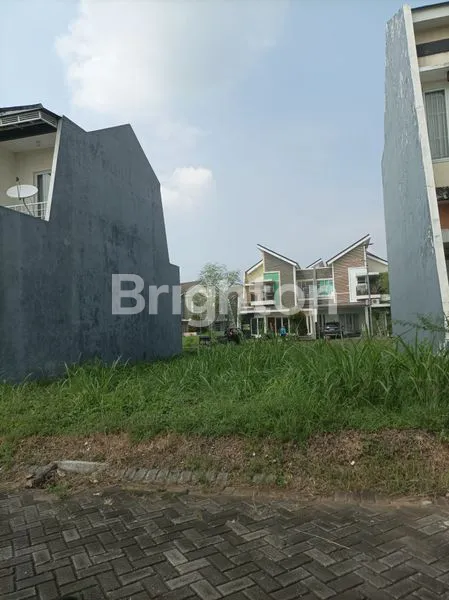 image TANAH LA DIVA GREEN HILL, MENGANTI (2)