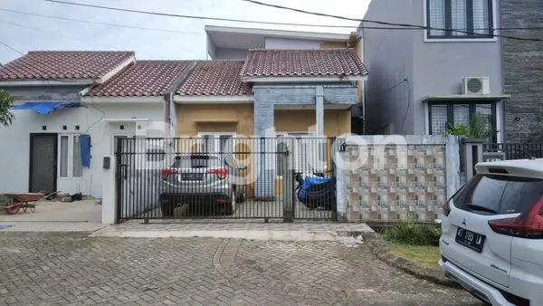 image RUMAH SIAP HUNI, BEBAS BANJIR, DALAM KLUSTER ELITE (1)