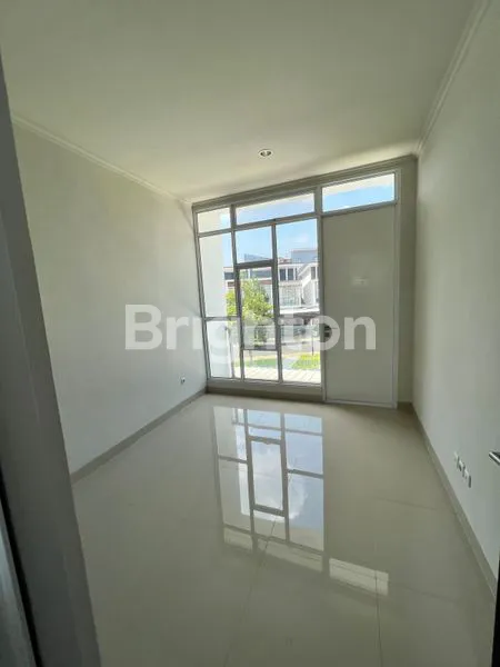 image RUMAH MODERN MINIMALIS FRESH SIAP HUNI PERUMAHAN METLAND TRANSYOGI CILEUNGSI, BOGOR (5)