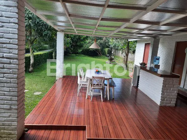 image RUMAH TINGGAL DEKAT AREA PERKANTORAN & PERTOKOAN DAN LINGKUNGAN NYAMAN (7)