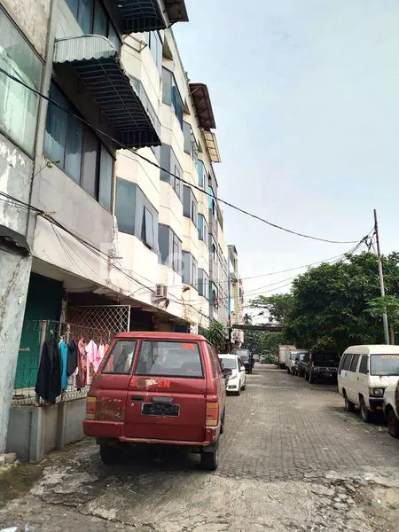 image RUKO 4,5 LANTAI DALAM KOMPLEK RUKO PARKIRAN LUAS DI DURI KEPA DEKAT TANJUNG DUREN (3)