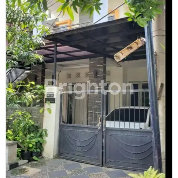 image RUMAH TINGGAL DAN KOST-AN WANITA DEPAN UPN VETERAN (1)