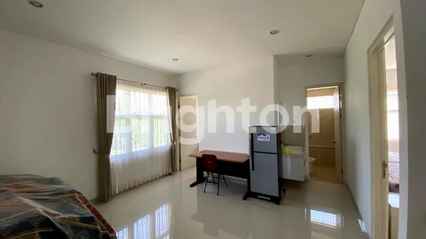 image RUMAH HOOK FULL FURNISHED DI THE PEAK CITRAGARDEN MALANG (8)