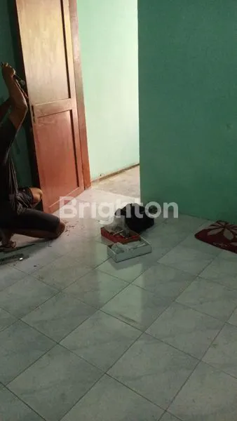 image RUMAH MENGANTI BANTING HARGA (4)