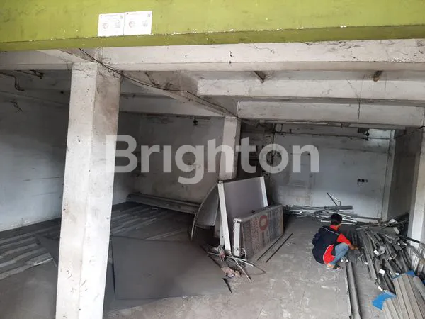 image RUKO STRATEGIS DI DEPOK (8)