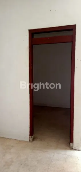 image RUMAH LUAS DI SEMAMPIR KOTA KEDIRI (5)