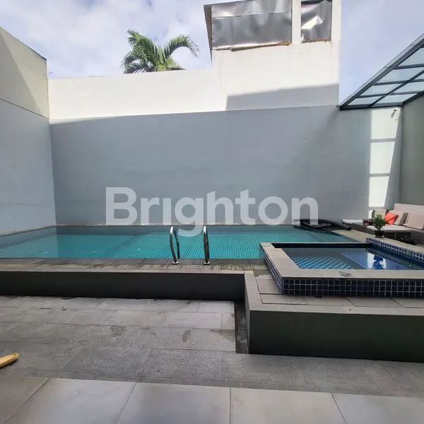 image RUMAH MEWAH 3 LT. DI METRO PERMATA JAKARTA BARAT WITH POOL (4)