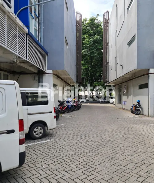 image 2 UNIT RUKO JEJER DI SECTION ONE RUNGKUT SURABAYA (3)