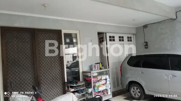 image RUMAH SHM KLAMPIS ANOM HANYA 5 MENIT DARI ARAYA MERR (1)