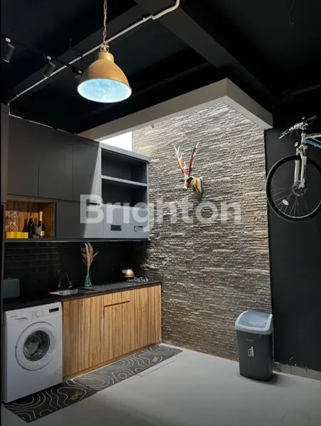 image RUMAH ARSITEK SIAP HUNI JUAL CEPAT DI JATIBENING BARU BEKASI (6)