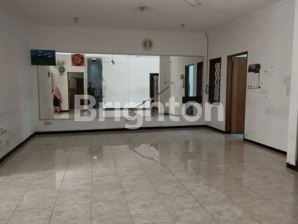 image RUMAH DARMO PERMAI SELATAN  (3)