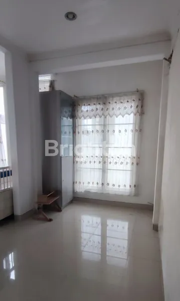 image SIMPANG DARMO REGENCY, HADAP SELATAN, PADAT PENDUDUK, SIAP HUNI (3)