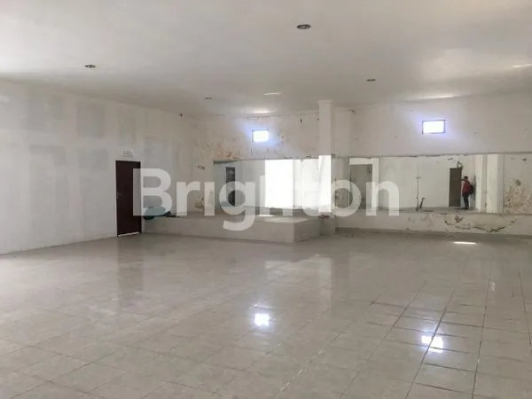 image RUKO LUAS LOKASI STRATEGIS DI GIANYAR (2)