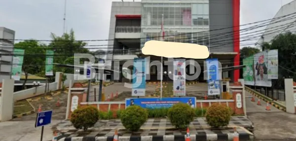 BANGUNAN KOMERSIAL CIREBON JAWA BARAT