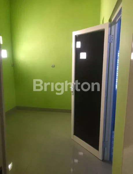 image RUMAH 4 LANTAI SIAP HUNI FREE SMUA BIAYA BIAYA (2)