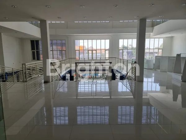 image KH MUKMIN TOKO 3 LANTAI, PUSAT KOTA, SURAT SHM (6)