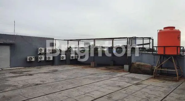 image RUKO 3 LANTAI SIAP PAKAI DEKET JALAN RAYA DI KARAWACI TANGERANG (2)