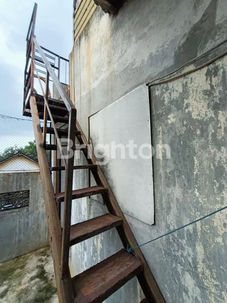 image RUMAH TENGAH KOTA SOLO (4)