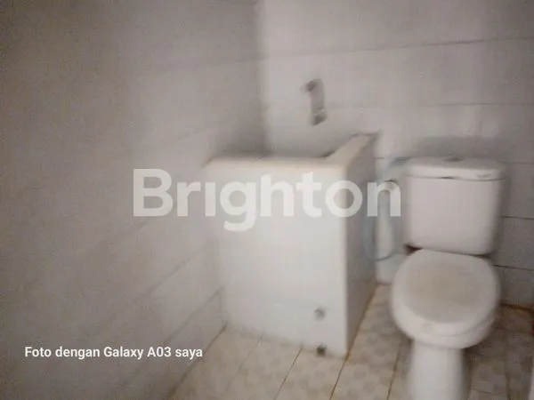 image RUMAH CANTIK DAN SEJUK DI TENGAH KOTA BALIKPAPAN (5)