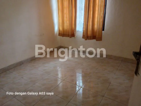 image RUMAH CANTIK DAN SEJUK DI TENGAH KOTA BALIKPAPAN (4)
