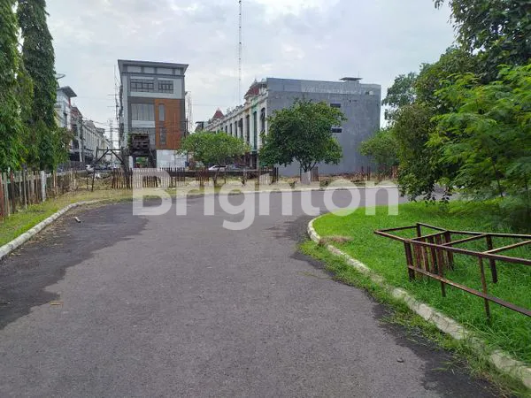 image TANAH BESERTA POMPA BENSIN DI JL RAYA RUNGKUT SURABAYA  (2)