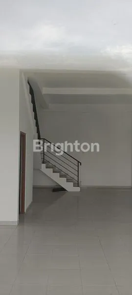 image RUKO SUNCITY BIZ, ARTERI PORONG (1)