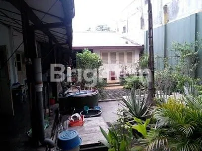 image STRATEGIS, EYE CATCHING, PERHENTIAN TRAFFIC LIGHT (3)