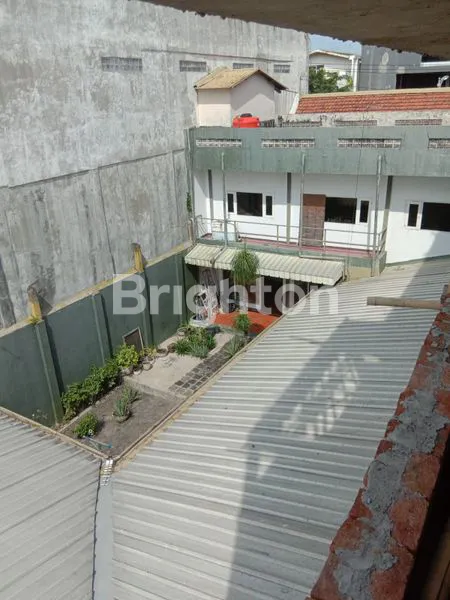 image STRATEGIS, EYE CATCHING, PERHENTIAN TRAFFIC LIGHT (4)