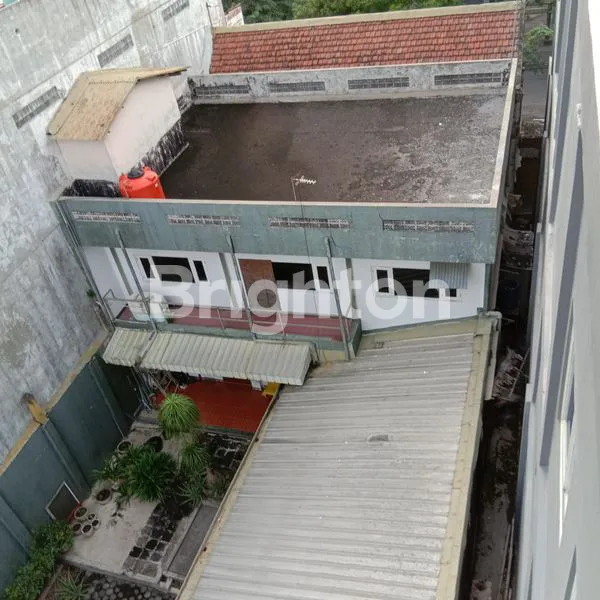 image STRATEGIS, EYE CATCHING, PERHENTIAN TRAFFIC LIGHT (7)