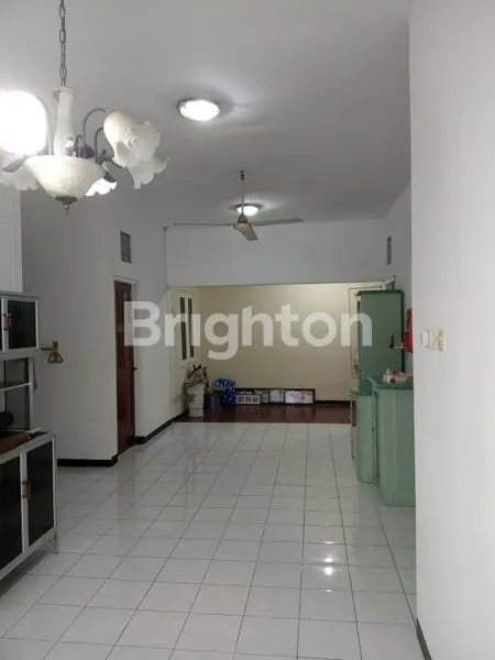 image RUMAH DISEWAKAN SEMI FURNISED MULYOSARI PRIMA (6)