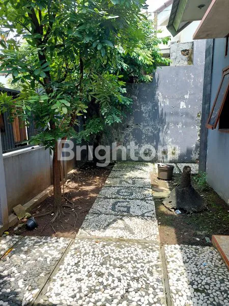 image RUMAH SIAP HUNI DI OMA PESONA BUDURAN (8)