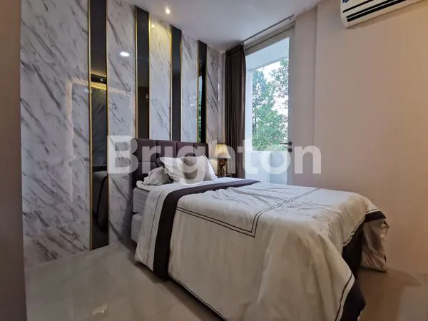 image RUMAH LUXURY 2 LT + FURNITURE MEWAH DI CLUSTER ELIT DEKAT EXIT TOL KOTA MALANG (3)