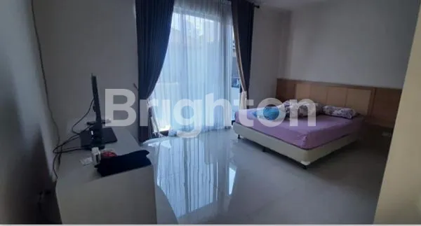 image RUMAH SECONDARY TERAWAT DI PRAMBANAN - MAHARAJA, FURNISH YANG NEMPEL, SIAP HUNI (4)