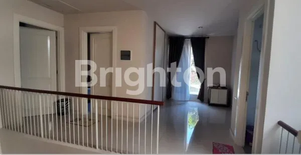 image RUMAH SECONDARY TERAWAT DI PRAMBANAN - MAHARAJA, FURNISH YANG NEMPEL, SIAP HUNI (7)